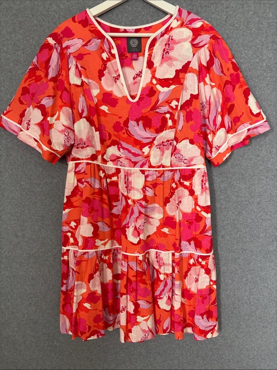 Vince Camuto Dresses & Skirts - Vince Camuto Red and Pink Floral Tiered Mini Dress 14